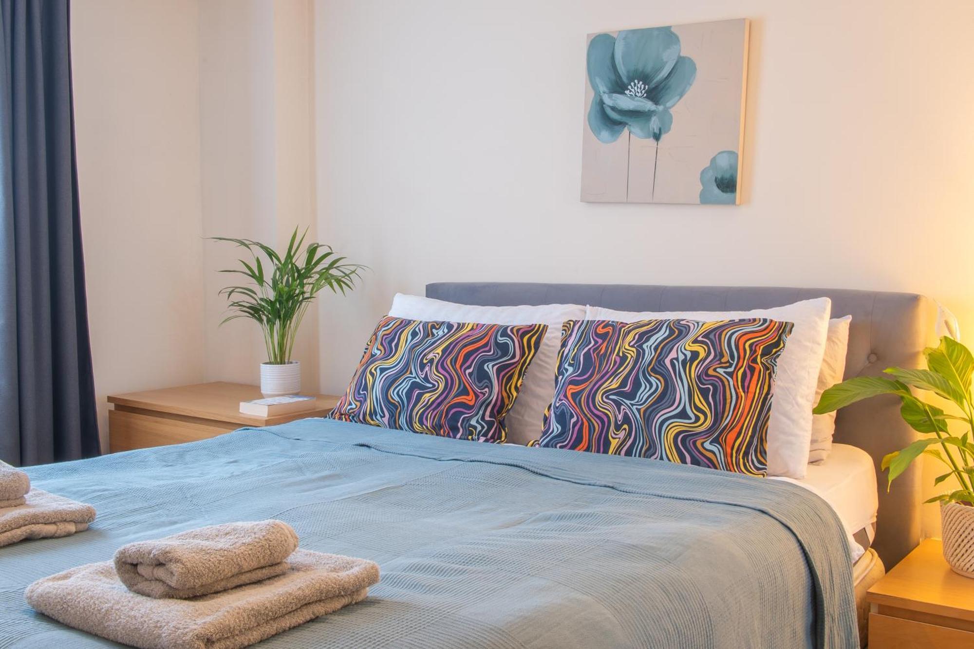 Stay In Our Stylish Flat! & Secure Building & Sleeps Up To 4 伯明翰 外观 照片